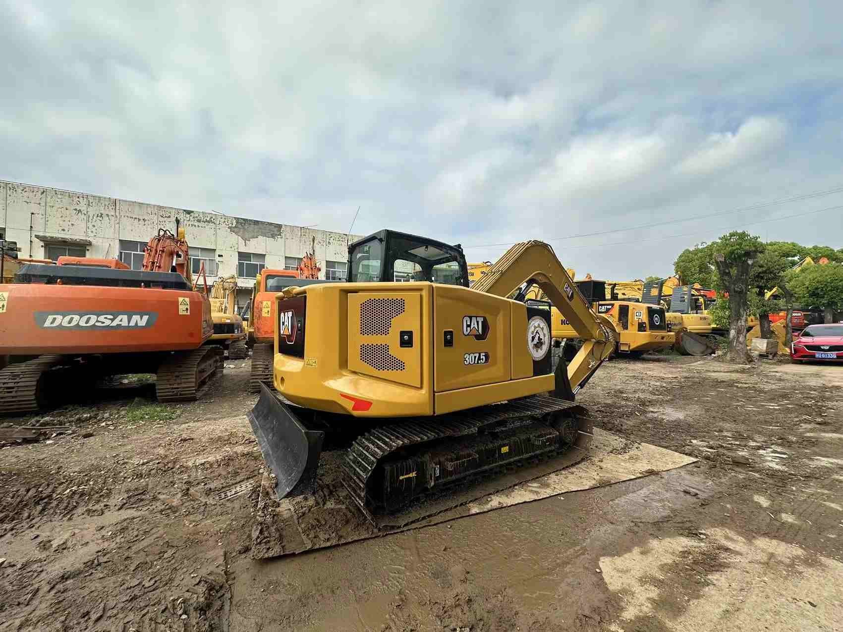 ญี่ปุ่น สหรัฐอเมริกา ขายเครื่องขุด CAT มือสอง 307.5 Jindongyu Machinery