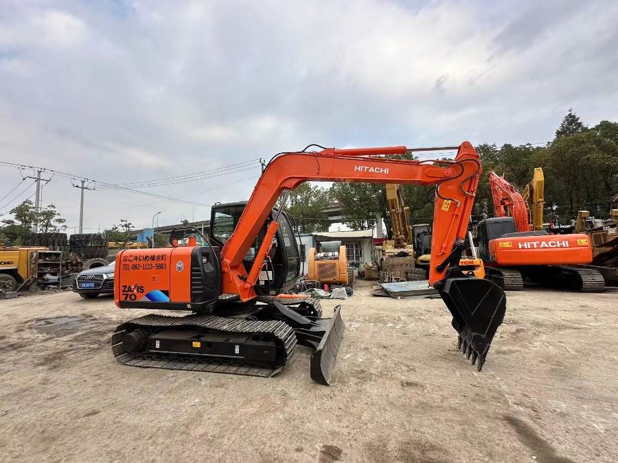 ญี่ปุ่น ขายเครื่องขุดฮิตาชิ มินิ 7 ตัน มือสอง ZX70 Jindongyu Machinery