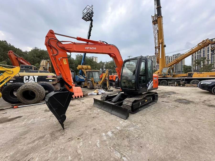 ญี่ปุ่น ขายเครื่องขุดฮิตาชิ มินิ 7 ตัน มือสอง ZX70 Jindongyu Machinery