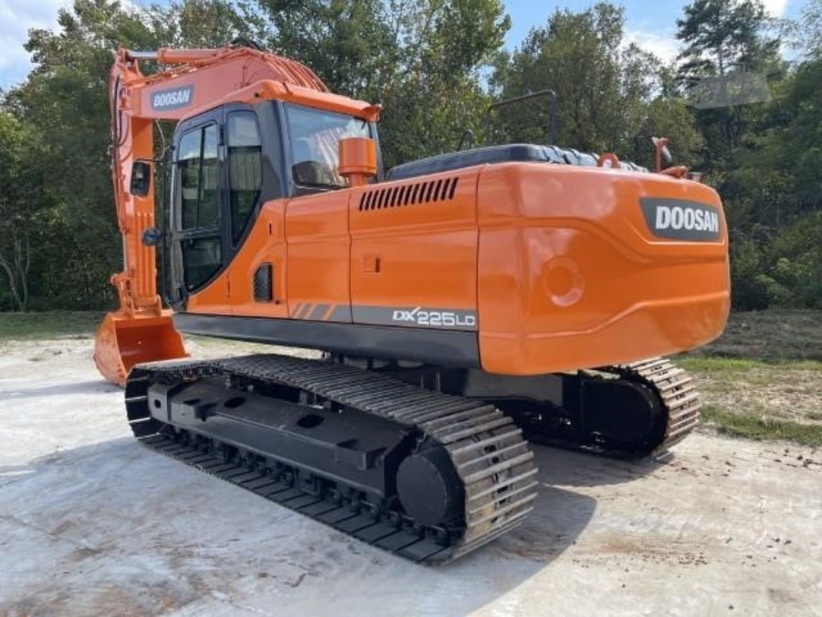เกาหลี ใช้ Doosan Excavator สําหรับขาย มือสอง DX225LC Jindongyu เครื่องจักร
