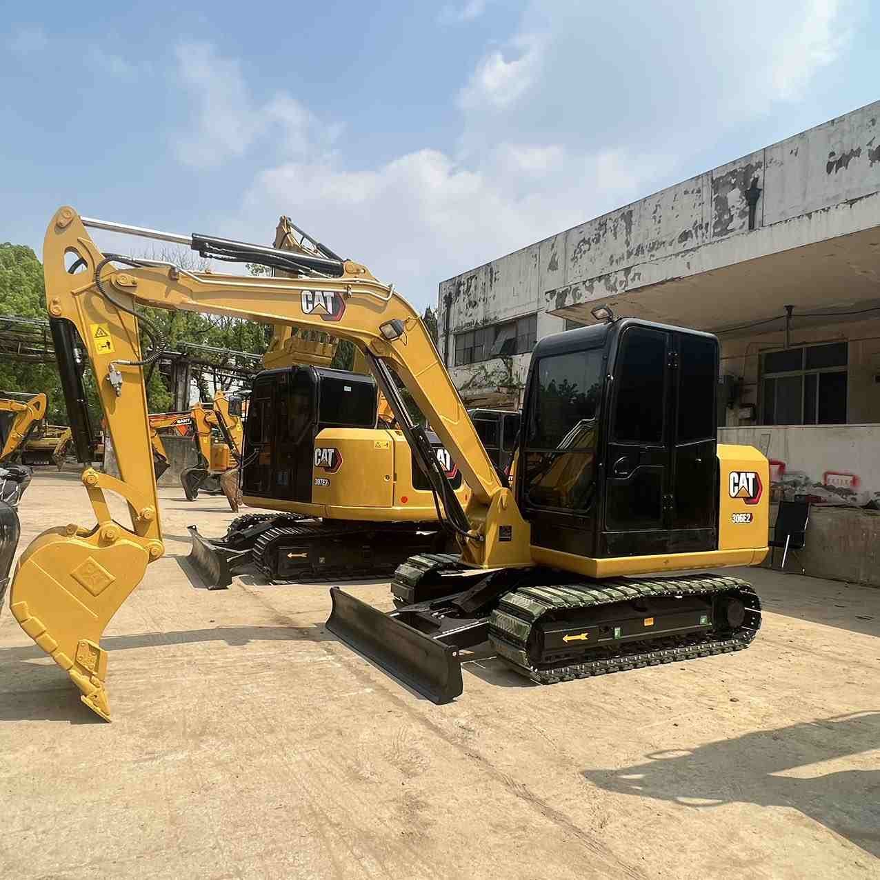 ญี่ปุ่น ขายเครื่องขุด CAT มือสอง 306E Jindongyu Machinery
