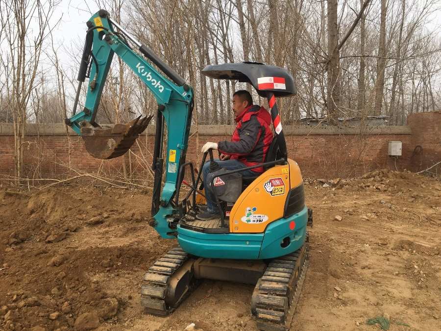 ญี่ปุ่น ขายเครื่องขุด Kubota มือสอง U20 Jindongyu Machinery