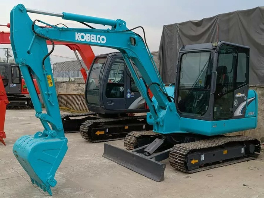 ญี่ปุ่น ขายเครื่องขุด Kobelco มือสอง SK60 Jindongyu Machinery