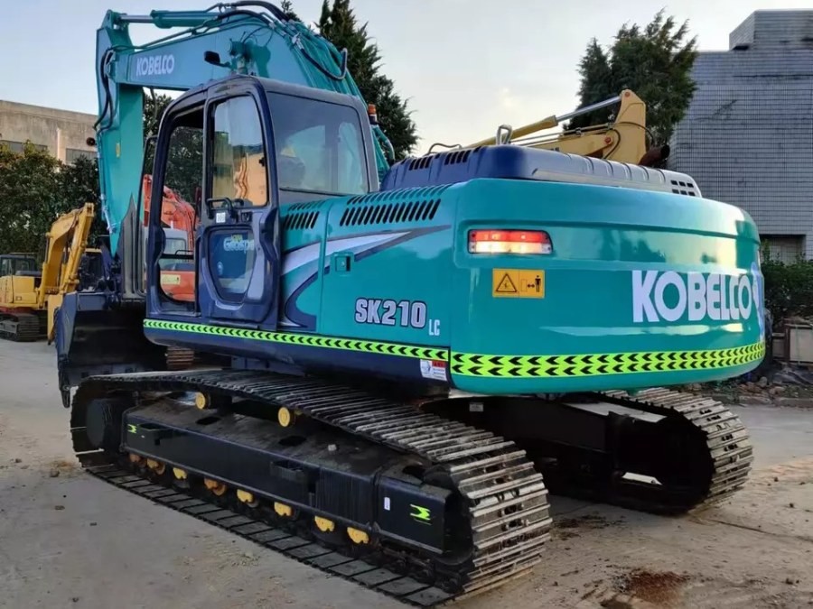 ญี่ปุ่น ขายเครื่องขุด Kobelco มือสอง SK210 Jindongyu Machinery