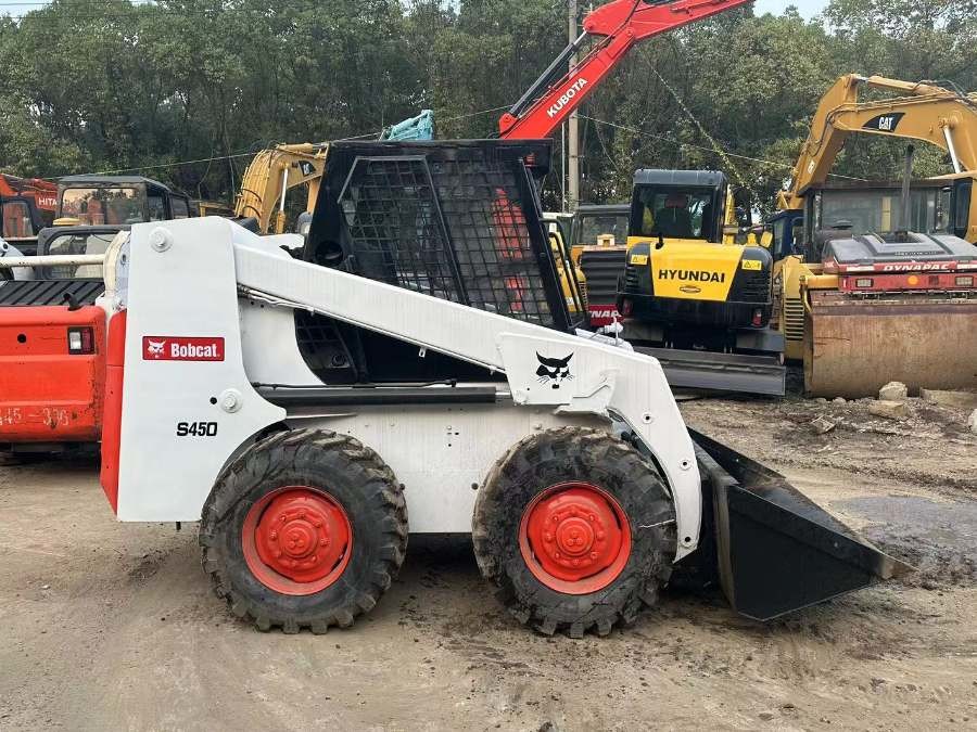 สหรัฐอเมริกา ขายเครื่องยนต์ Bobcat Skid Steer มือสอง S450 Jindongyu Machinery