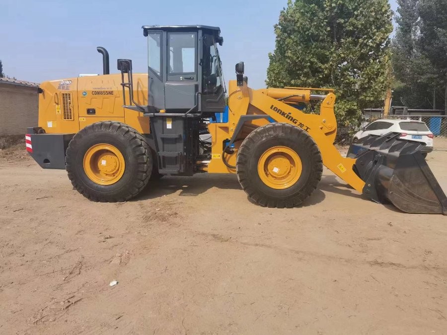 ประเทศจีน ขายเครื่องบรรทุก LongGong มือสอง CDM855NE เครื่องจักร Jindongyu